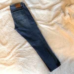 Lucky Brand crop jeans
